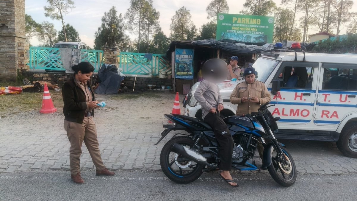 Ahead of Navratri, Almora Police continue vehicle checks; action taken against 88 drivers