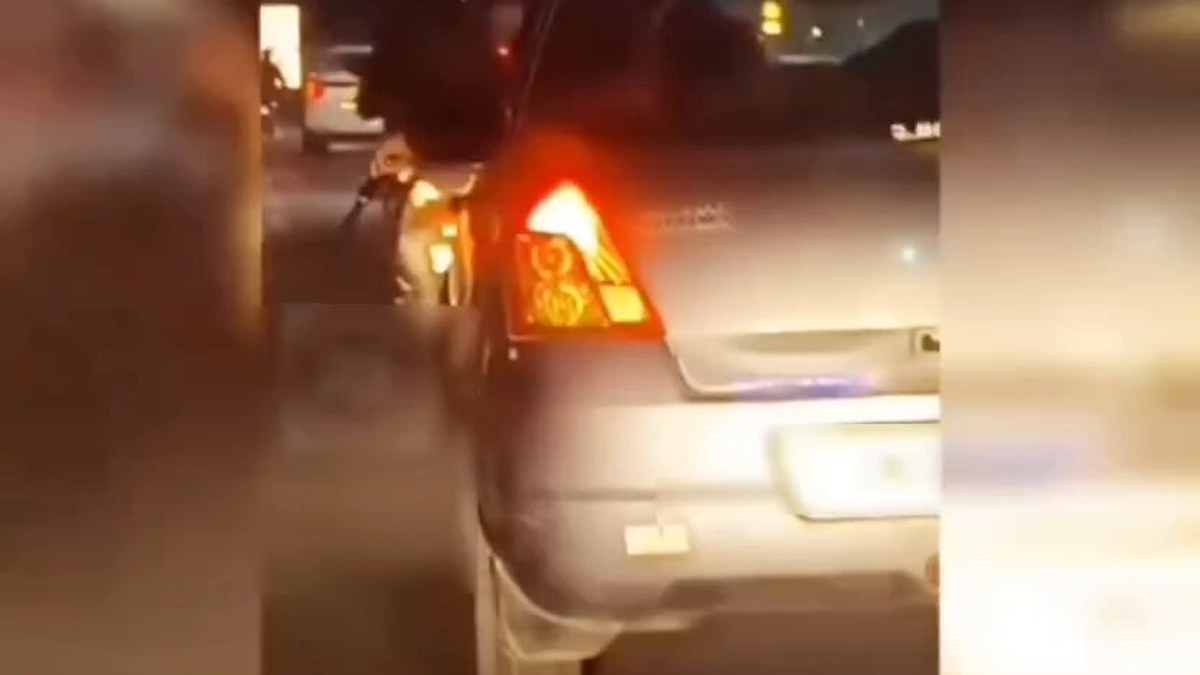 राजपुर रोड पर कार से तमंचा लहराने वाले 3 युवक हिरासत में, वीडियो वायरल होने के बाद कार्रवाई