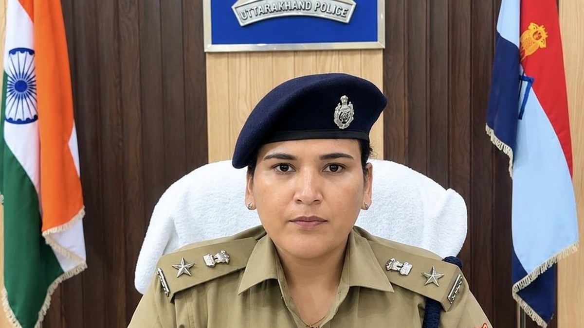 Champawat SP Rekha Yadav directs police for peaceful, fair and safe student union elections