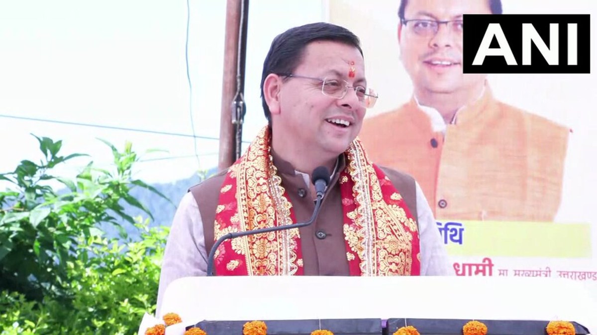 चंपावत पहुंचे सीएम पुष्कर सिंह धामी, बोले- विकास योजनाओं से आम लोगों की जिंदगी में बदलाव जरूरी