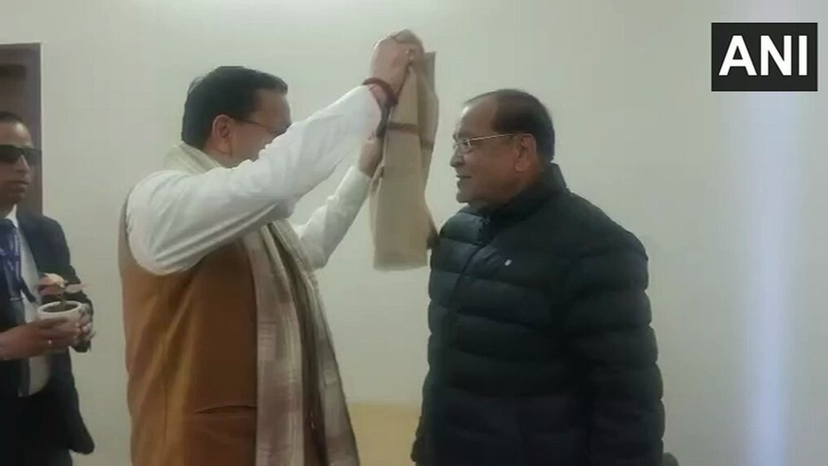 Pushkar Singh Dhami meets Yashpal Arya at Bhararisain ahead of Uttarakhand Assembly session