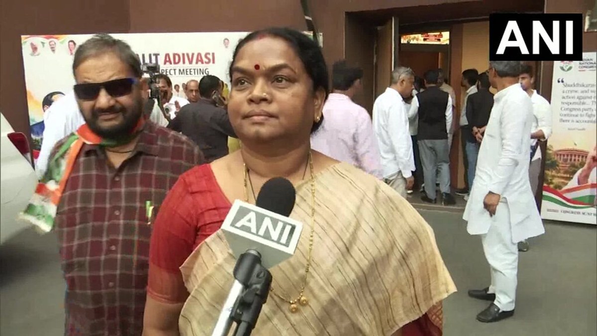 कांग्रेस सांसद फूलो देवी नेताम का आरोप, मोदी सरकार में दलित और आदिवासी सुरक्षित नहीं