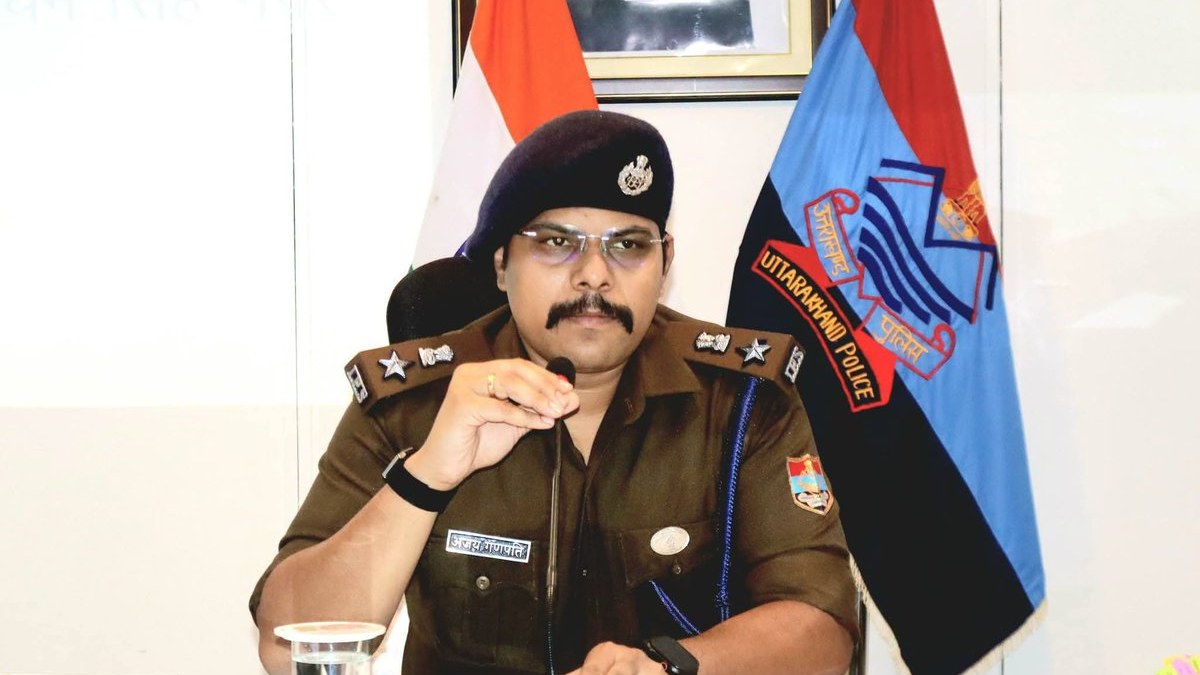 एसएसपी अजय गणपति ने मासिक अपराध गोष्ठी में दिए कड़े निर्देश, 08 पुलिसकर्मी सम्मानित