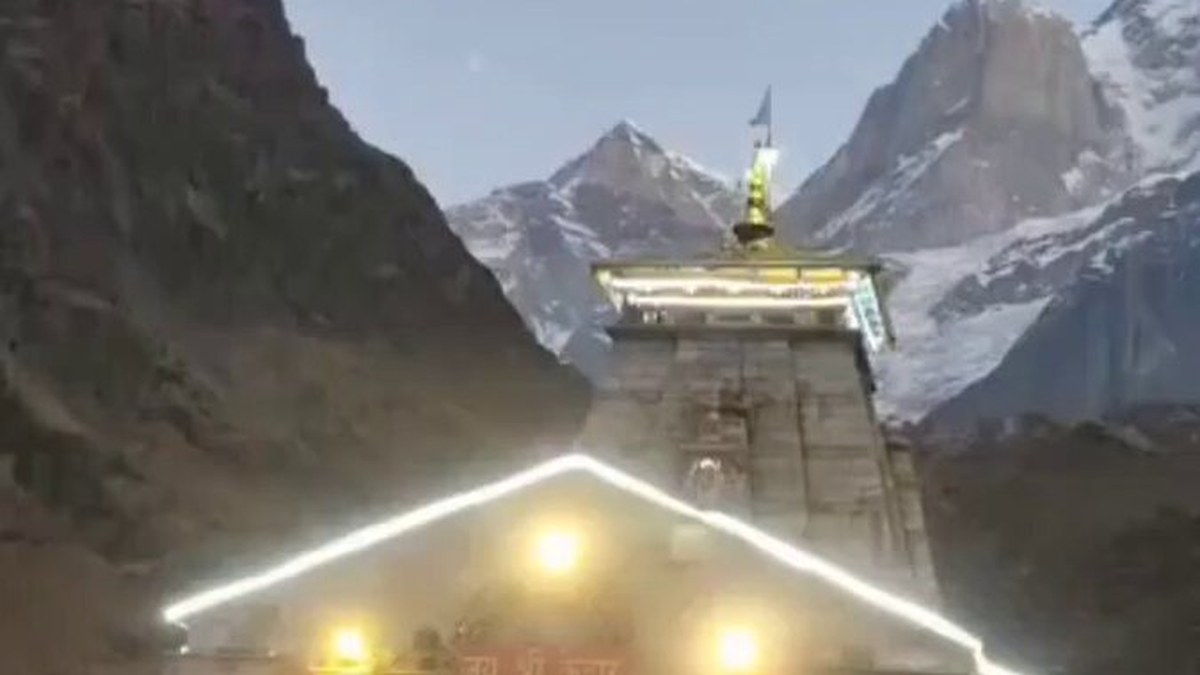 Kedarnath Dham morning darshan shared by Rudraprayag Police for 06 October 2026
