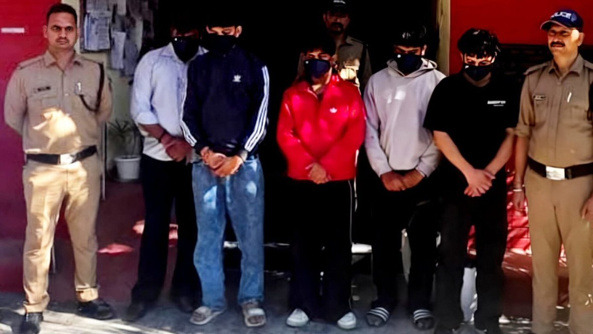 Dehradun Police arrest 5 over public-place fight as SSP’s crackdown targets disorder