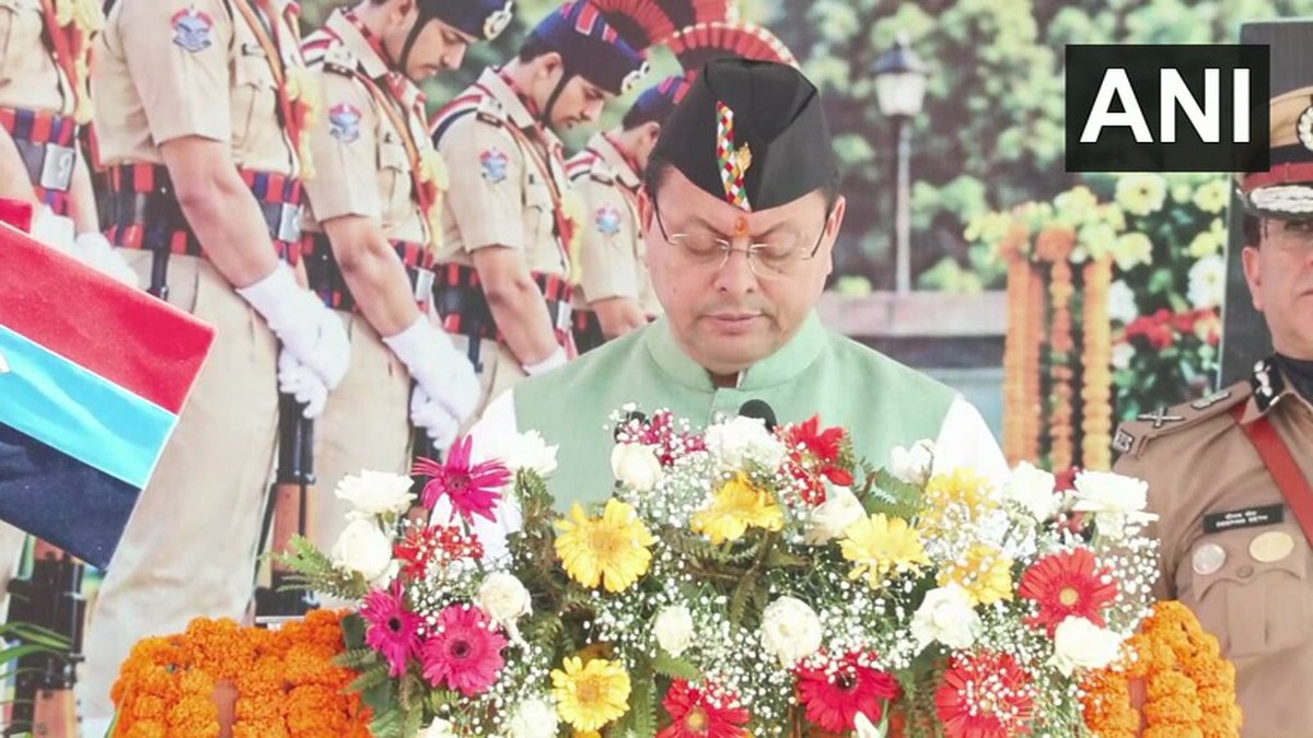 धामी बोले- उत्तराखंड में कठिन भूगोल और अंतरराष्ट्रीय सीमाओं के कारण पुलिस की जिम्मेदारी अहम