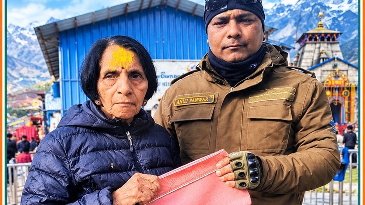 Kedarnath temple officer returns Hyderabad doctor’s purse containing ₹20,000 and documents