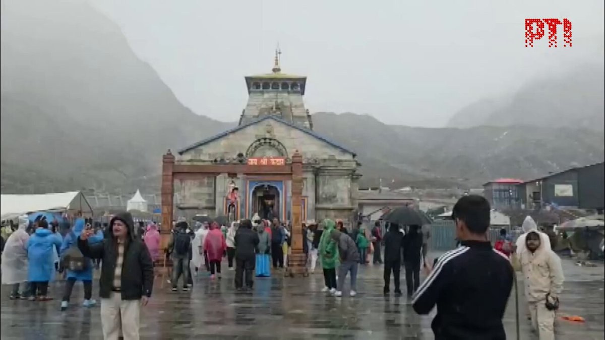 Rain and light snowfall intensify cold in Kedarnath Dham’s higher reaches in Uttarakhand