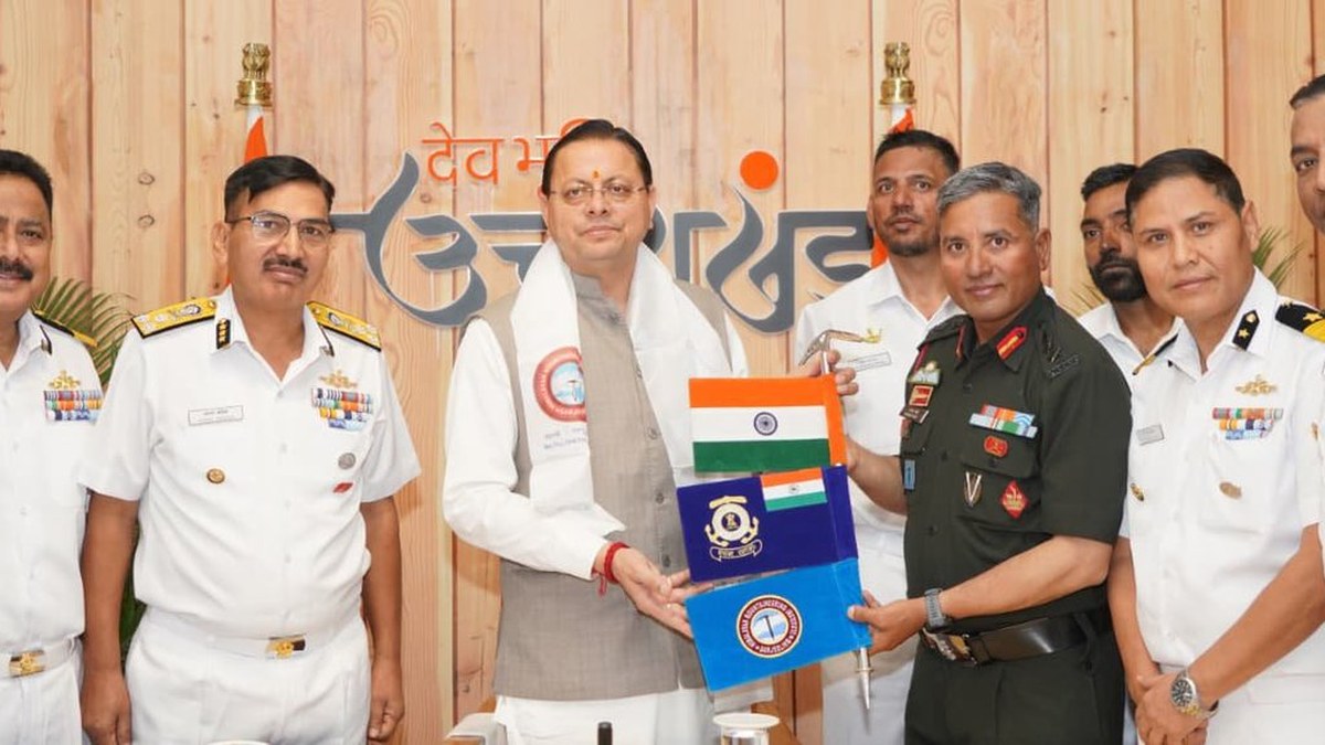 Uttarakhand CM Dhami flags in Coast Guard team after historic 7,000-metre peak climb