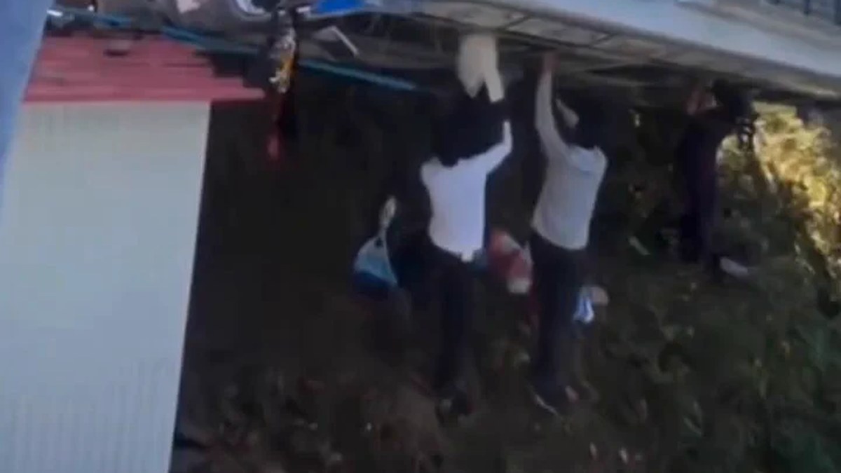 X bus fell into Uttarakhand gorge, says people survived