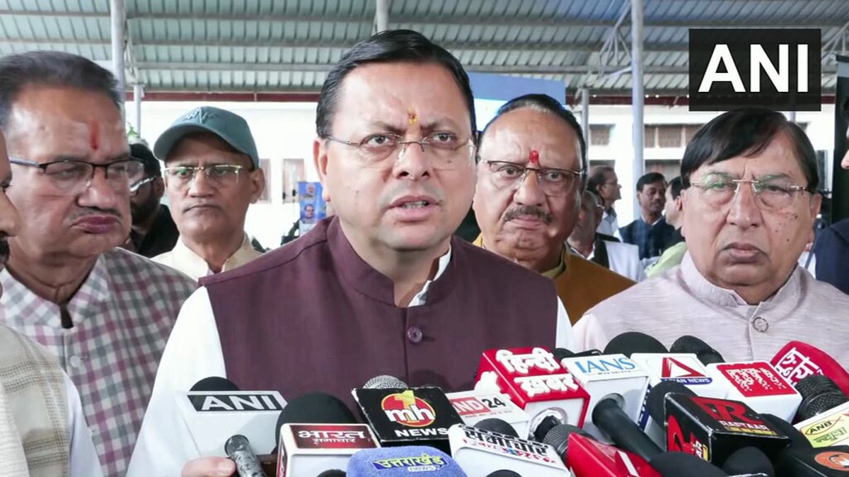 Home Minister to visit Dehradun on 6 November for police colours ceremony, public meeting