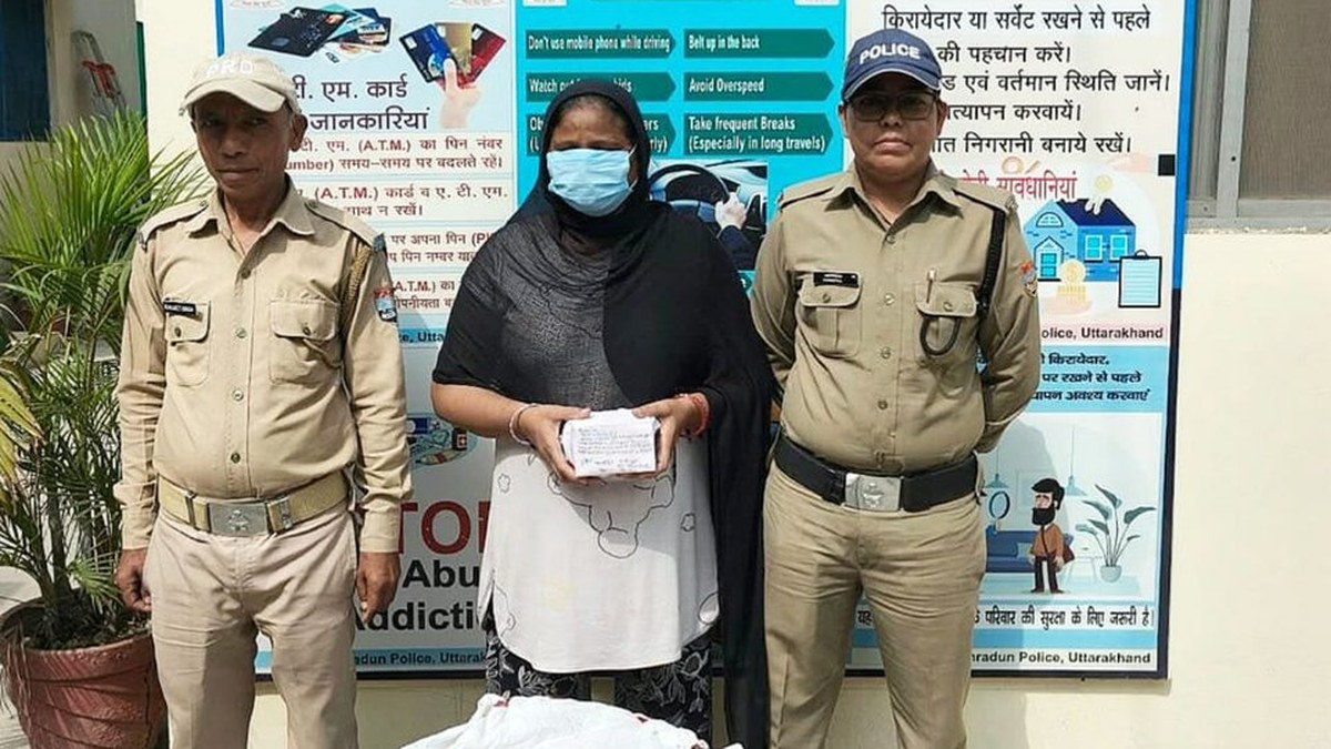 Dehradun Police arrest woman over alleged liquor smuggling, seize 200 country-liquor tetra packs