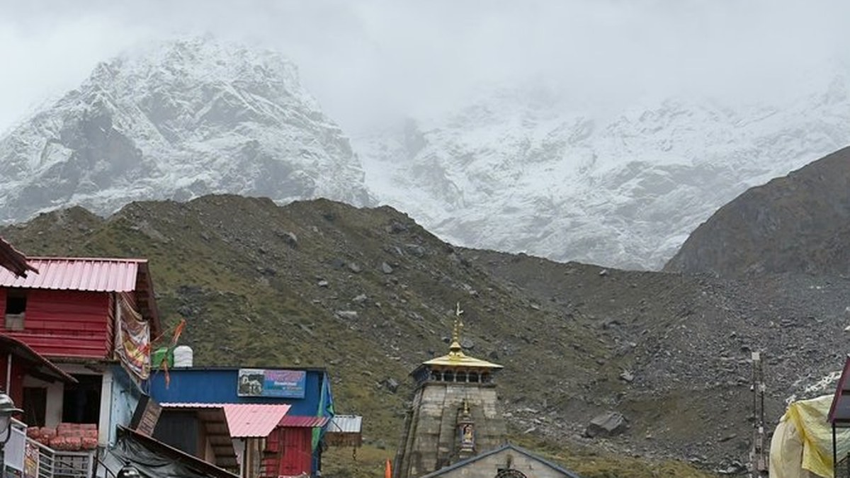 Kedarnath pilgradvisory issued as rain, snowfall bring sharper cold to the shrine area