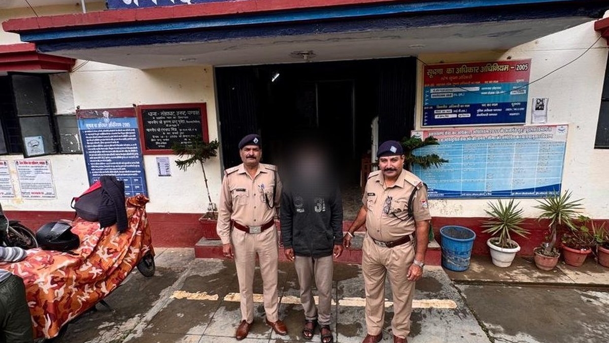 लोहाघाट पुलिस ने NBW में वांछित जगन्नाथ शंकर धुलगुङे को गिरफ्तार किया