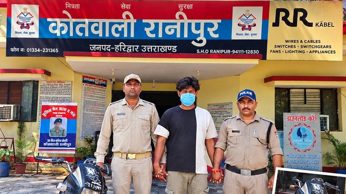 हरिद्वार में पीठ बाजार सेक्टर-4 से चोरी बाइक बरामद, वाहन चोर पुलिस की गिरफ्त में