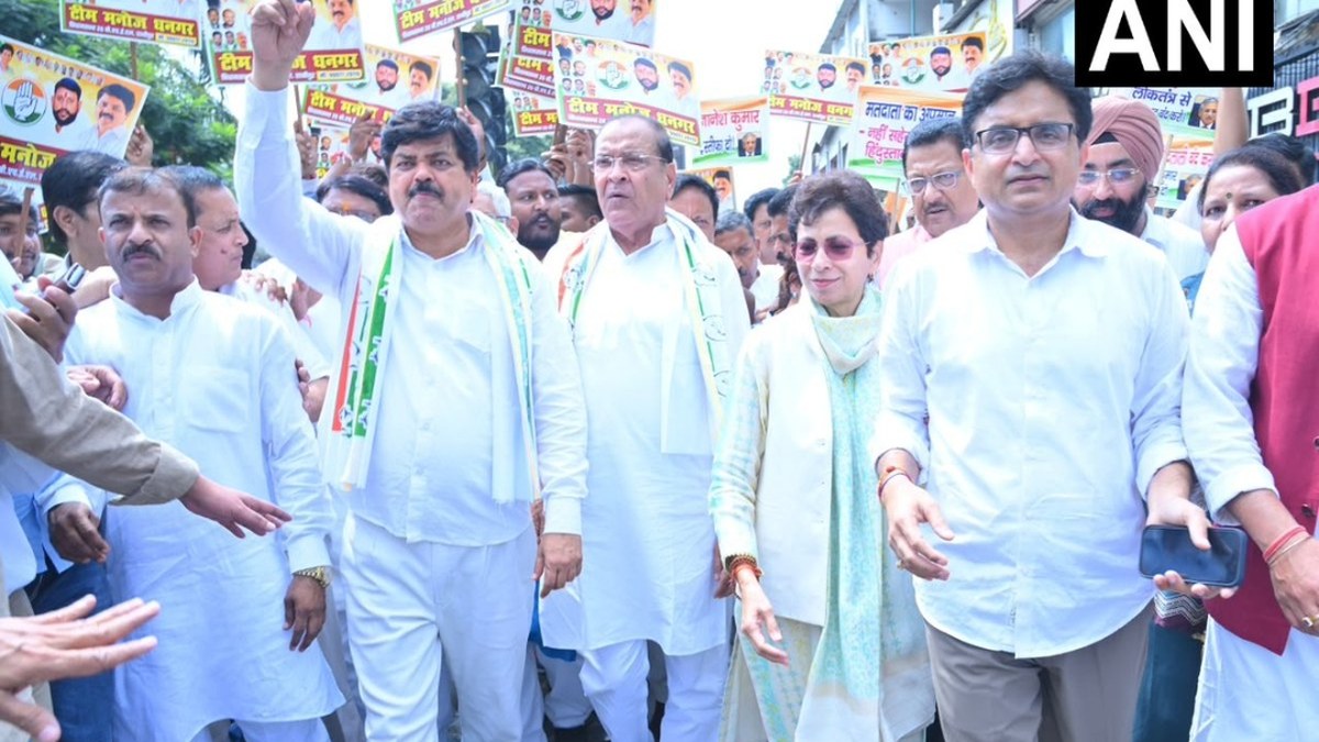 Uttarakhand Congress surrounds Dehradun Secretariat poll office, seeks CEC Gyanesh Kumar’s removal