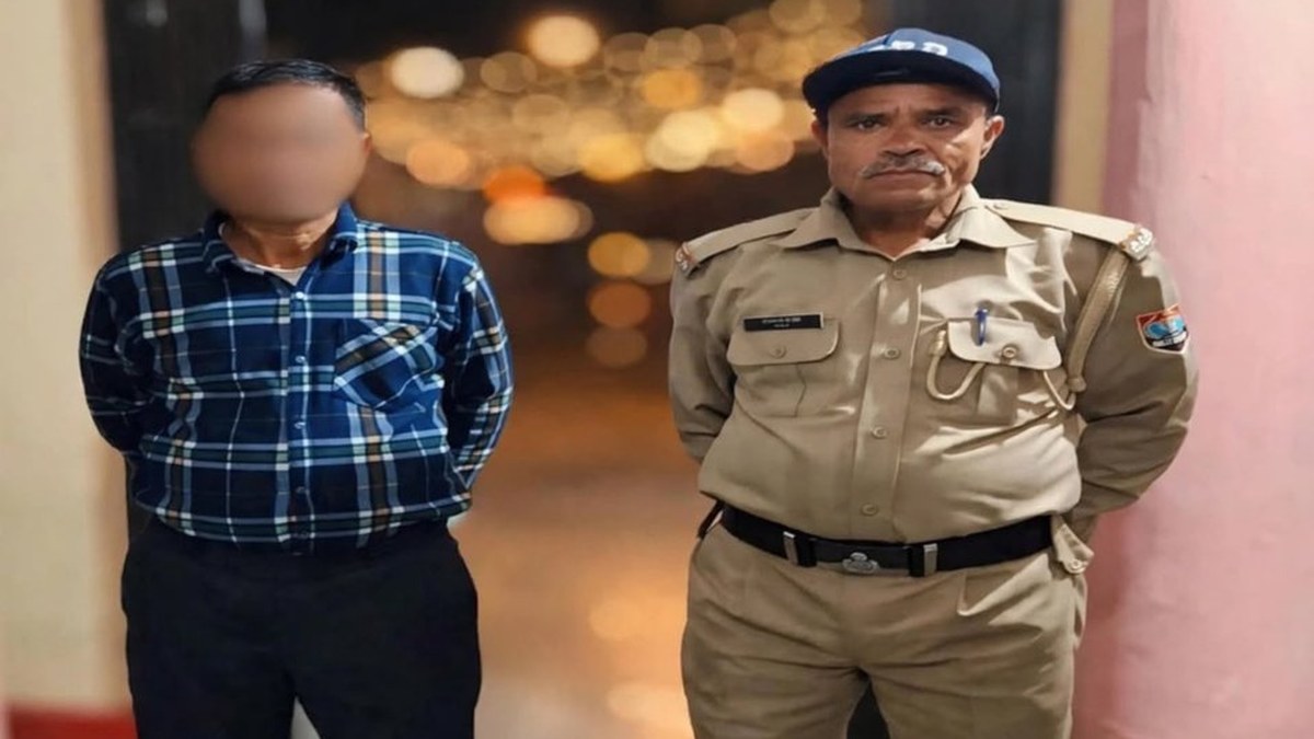 Chamoli Police arrest smuggler with 140 grams of illegal keeda jadi worth ₹1.50 lakh