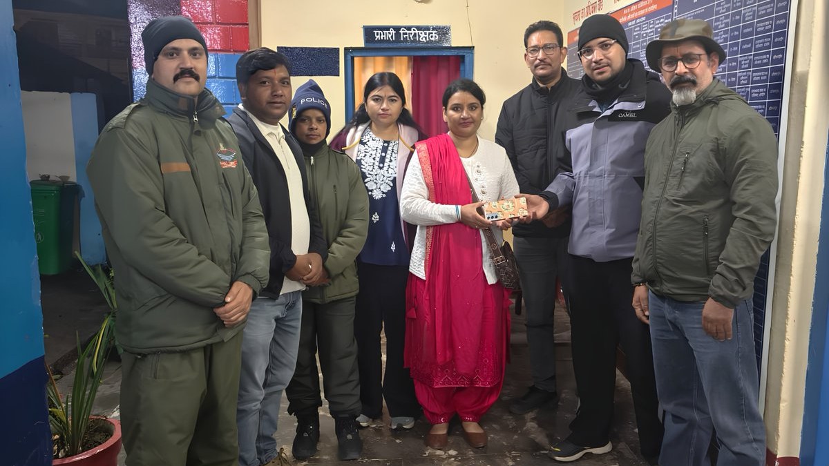 Badrinath Police Help Troubled Pilgrim Recover Mobile Phone, Traveller Thanks Team